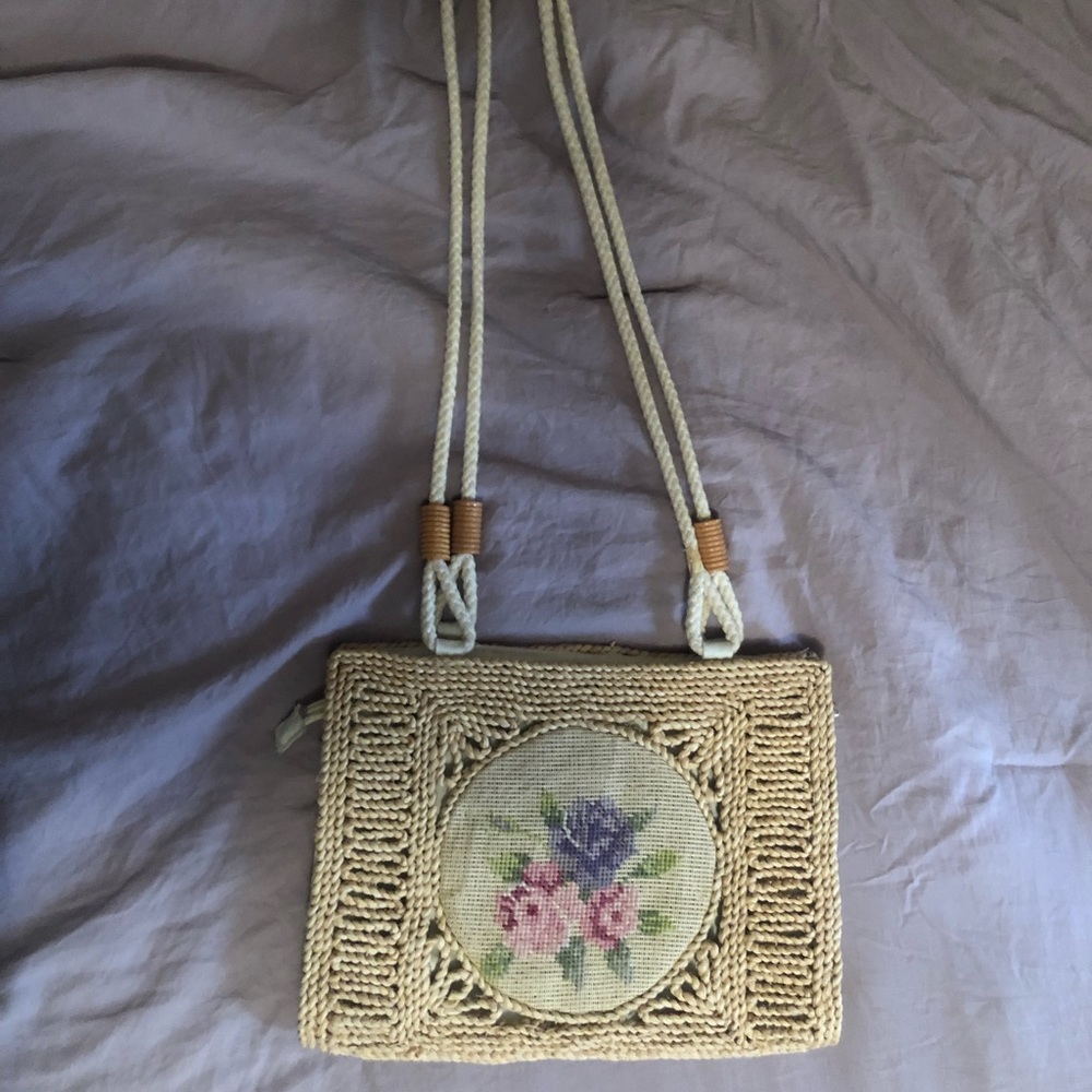 Vintage woven purse (1980s era)